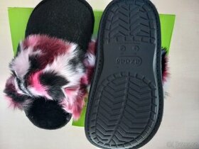 Přezůvky/pantofle/ papuče Crocs