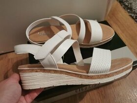 Bílé sandály 38, 40