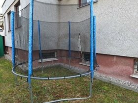 dětská trampolina