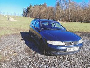 Opel Vectra 2.0i  1998