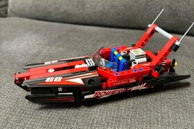 Lego Technics - 42089 Loď Power Boat 2v1