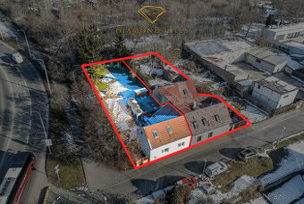 Prodej dvou řadových domů, pozemek 941m², Praha 6, Břevnov