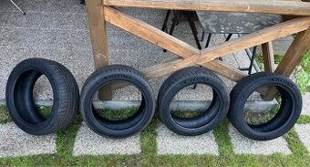 Michelin Pilot Sport 4