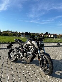 Honda CB125r - 9720km