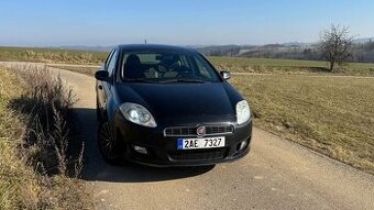 Fiat Bravo 2007 (1.4 110kw benzín) NOVÁ STK