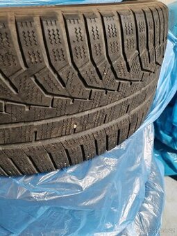 245/40 r18 zimní