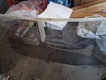 Mercedes w115 zadní slko