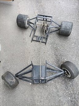 Motokára