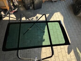 boční sklo levé T5 T6 tmavě zelené použité originál