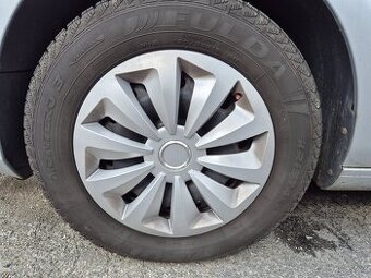 Pneu 195/65 R15 s disky