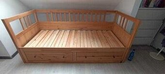 Rozkládací postel Ikea Hemnes