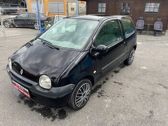 RENAULT TWINGO 1.2i 43 KW Koupeno ČR 12/2005