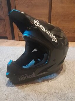Integrální přilba na mtb 661 vel. XS