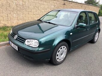 VW GOLF IV. 1.9 TDI r.v.2000 AUTOMAT,SERVISKA,KLIMA 3MAJITEL