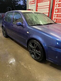 Volkswagen golf mk4 r32packet