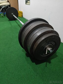 Velká činka 210 kg