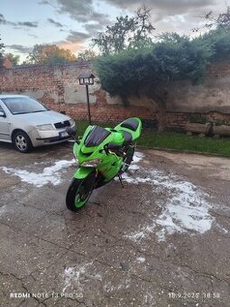 Kawasaki zx-10r