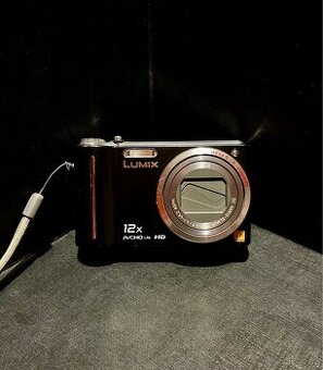 Panasonic Lumix DMC-TZ7 – 10.1Mpx CCD s 12× zoomem
