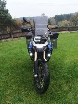 BMW f800gs