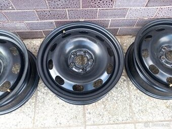 Škoda Fabia 3 disky R15  nové-zánovní Fabia 2 Rapid Roomster