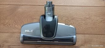 Příslušenství k vysavači//kartáč