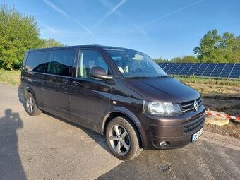 Pěkný  VW T5  Transporter  103 kw Long 2011 poctivých 275tis