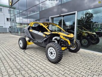 CAN-AM Maverick R