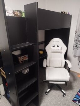 Dětský pokoj s postelí