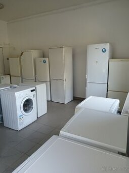 AKCE Prodám lednice+ pračky