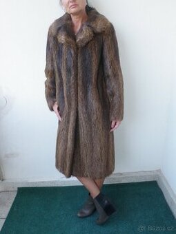 dámský kožich nutrie zn. Kara - vel. M - nový