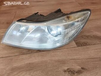 Světlo, světla, xenon, xenony Škoda Octavia 2 2011