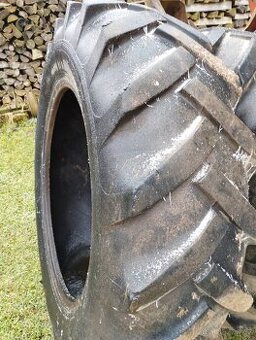 Pneumatika na Zetor Crystal