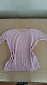 Růžový svetřík s krátkým rukávem