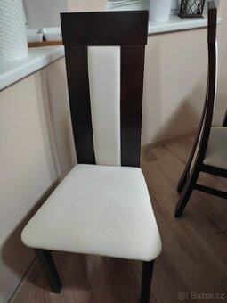 Prodám čalouněné jídelní židle