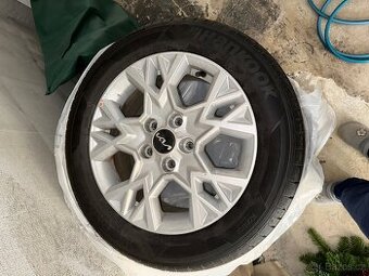 Originální alu kola Kia r16 s pneu 205/55