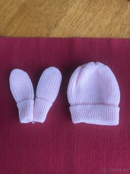 rukavice a čepička
