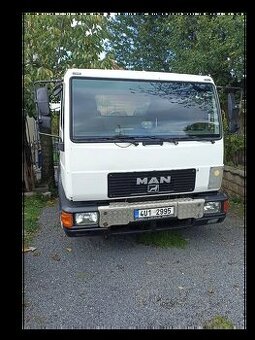 Man L 2000 hákový nosič kontejnerů