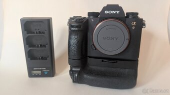 Sony A9 ILCE-9 18k GRIP 2 bat