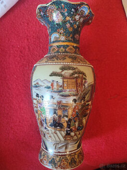 Čínská porcelánová váza