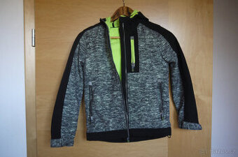 Softshellová chlapecká bunda vel. 134/140
