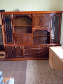 Prodám zakázkovou obývací stěnu