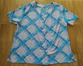 Prodám dámskou kostkovanou košili, vel. 56.