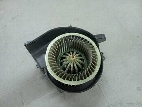 Fabia I  ventilátor topeni