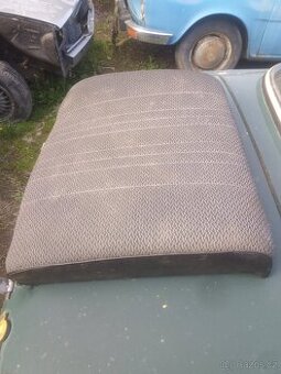 Škoda 105S 120 zadní opěradlo