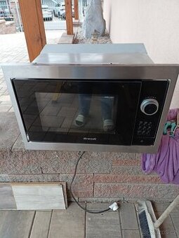 Vestavěná mikrovlnná trouba Brandt