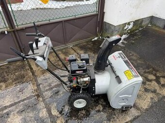 Prodám sněžnou frézu LUMAG