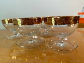 Sklenice skleničky se zlatým okrajem 5ks