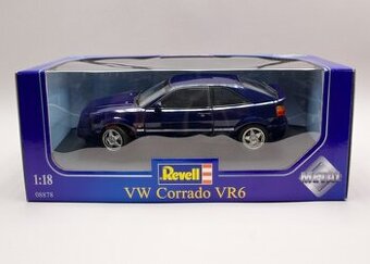 VW Corrado VR6 tmavě modrá 1:18 Revell 08878