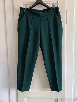 Dámské kalhoty s puky