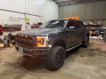 Ford F-150 Raptor|3.5V6|336kW|4x4|DPH|NEHAVAROVANÉ